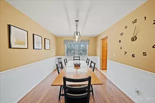 8175 Timbercreek Dr, Anderson Township, OH 45244 - Photo 11