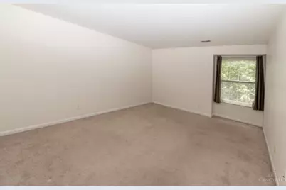 3768 Ashworth Drive #8, Cincinnati, OH 45208 - Photo 17