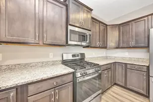 3114 Elliott Manor Dr, Deerfield Township, OH 45040 - Photo 15