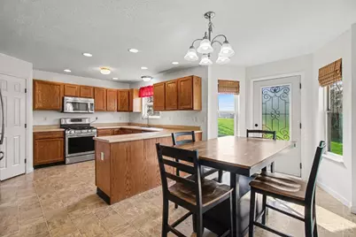 6054 Bluffs, West Chester, OH 45044 - Photo 11