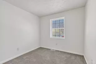 1486 Meadowbright Ln, Cincinnati, OH 45230 - Photo 21