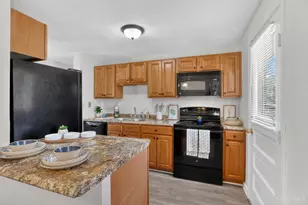 1486 Meadowbright Ln, Cincinnati, OH 45230 - Photo 15