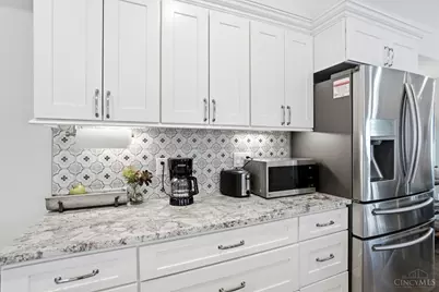 4135 Lakeman Street, Cincinnati, OH 45223 - Photo 11