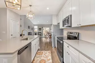 5012 Gdn Grv Ln, Cincinnati, OH 45238 - Photo 11