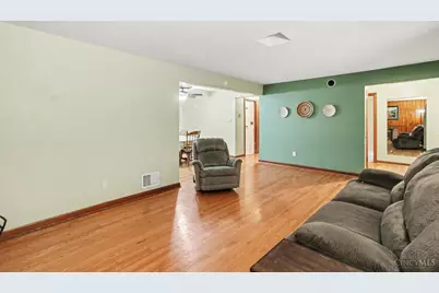 2938 Temple Avenue, Cincinnati, OH 45211 - Photo 5