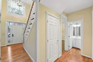 2 Clarke Ct, Glendale, OH 45246 - Photo 11