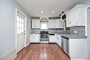 3964 Hubble Rd, Green Township, OH 45247 - Photo 11