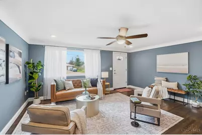 588 Berdale Lane, Union Township, OH 45244 - Photo 7