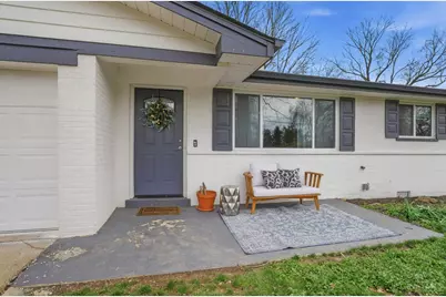 588 Berdale Lane, Union Township, OH 45244 - Photo 5