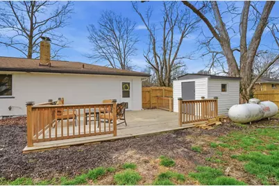 588 Berdale Lane, Union Township, OH 45244 - Photo 31