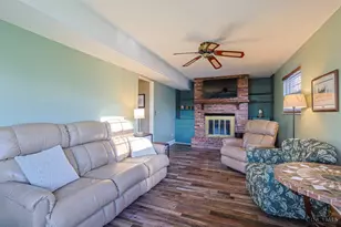 946 Mc Kelvey Rd, Springfield Township, OH 45231 - Photo 7