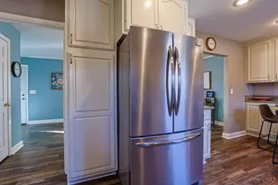 946 Mc Kelvey Rd, Springfield Township, OH 45231 - Photo 17