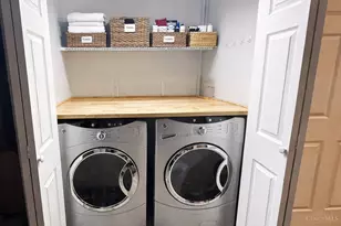 551 E 13th St, Cincinnati, OH 45202 - Photo 15