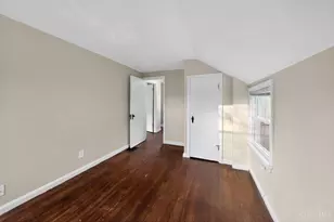 1735 Ashbrook Dr, Cincinnati, OH 45238 - Photo 17