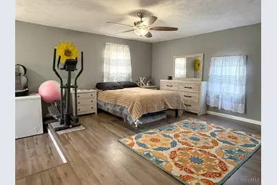 5545 Maple Grove Avenue, Blanchester, OH 45107 - Photo 9