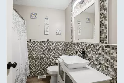 6042 Cinnamon Tree Court, Clayton, OH 45322 - Photo 17