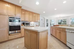 6637 Wyndwatch Dr, Cincinnati, OH 45230 - Photo 15