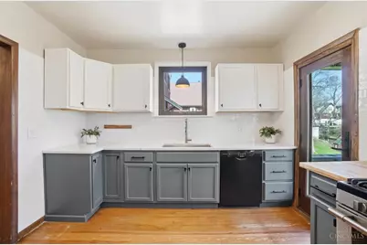 1034 Rutledge Avenue, Cincinnati, OH 45205 - Photo 17