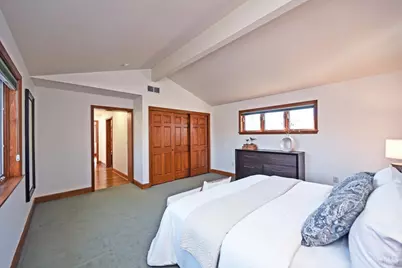 9485 Wynnecrest Drive, Blue Ash, OH 45242 - Photo 11