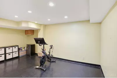 7027 Glenellyn Drive, Sycamore Township, OH 45236 - Photo 31