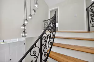 9458 Leebrook Dr, Springfield Township, OH 45231 - Photo 27