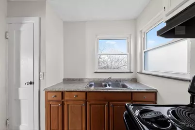 2843 Robert Avenue, Cincinnati, OH 45211 - Photo 13