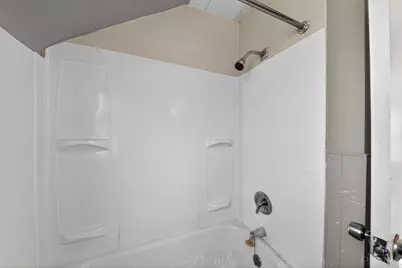 2843 Robert Avenue, Cincinnati, OH 45211 - Photo 21