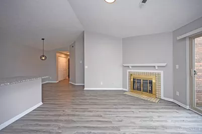 5985 Meadow Creek Drive #9, Milford, OH 45150 - Photo 7