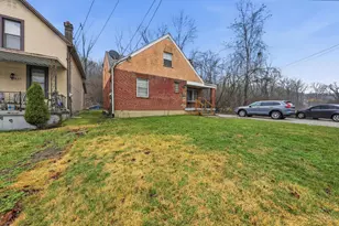 4669 Kirby Ave, Cincinnati, OH 45223 - Photo 3