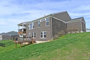 2735 Buckridge Dr, Miami Township, OH 45233 - Photo 71