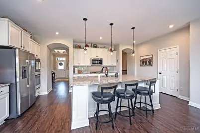 2735 Buckridge Drive, Miami Township, OH 45233 - Photo 11