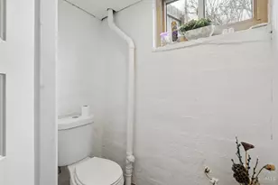 1858 Garden Ln, Cincinnati, OH 45237 - Photo 25