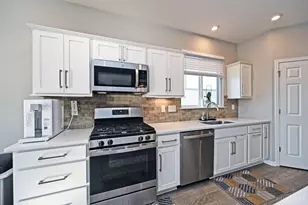 8217 Westfall Ln, West Chester, OH 45069 - Photo 11