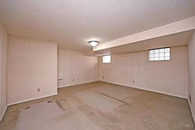 938 Weninger Circle, Cincinnati, OH 45203 - Photo 43