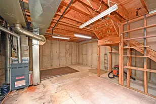 938 Weninger Cir, Cincinnati, OH 45203 - Photo 49