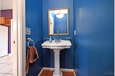 938 Weninger Circle, Cincinnati, OH 45203 - Photo 23