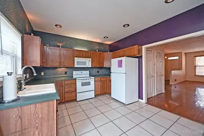 938 Weninger Circle, Cincinnati, OH 45203 - Photo 19