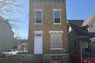 1321 Bates Ave, Cincinnati, OH 45225 - Photo 1