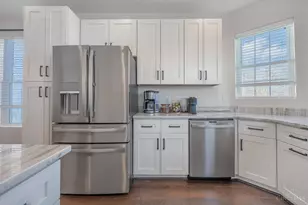 11777 Cedarcreek Dr, Forest Park, OH 45420 - Photo 7