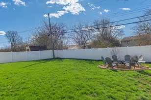 11777 Cedarcreek Dr, Forest Park, OH 45420 - Photo 27