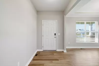 553 Auburn Grove Drive, Morrow, OH 45152 - Photo 7