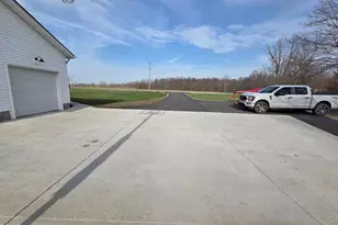 2256 Gibson Rd, Martinsville, OH 45146 - Photo 3