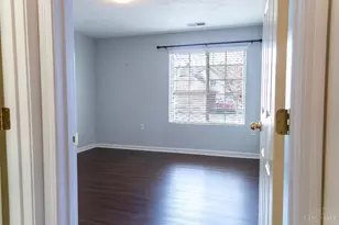 1927 Waterstone Blvd, Washington Twp, OH 45342 - Photo 9