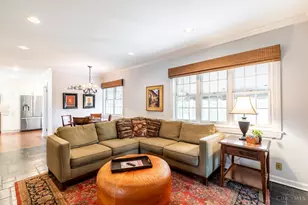 3561 Bayard Dr, Cincinnati, OH 45208 - Photo 17