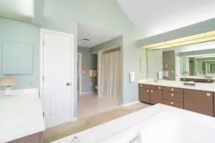 1318 Hayward Ct, Cincinnati, OH 45208 - Photo 37