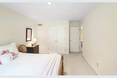 1318 Hayward Court, Cincinnati, OH 45208 - Photo 41