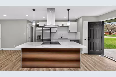 2351 Mercury Avenue, Springfield Township, OH 45231 - Photo 15