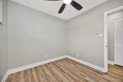 2351 Mercury Avenue, Springfield Township, OH 45231 - Photo 25