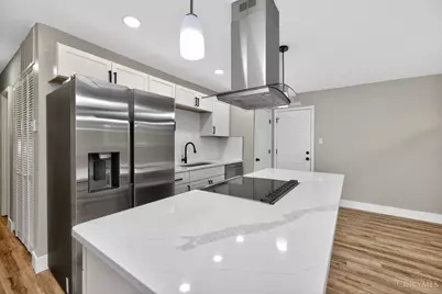 2351 Mercury Avenue, Springfield Township, OH 45231 - Photo 19