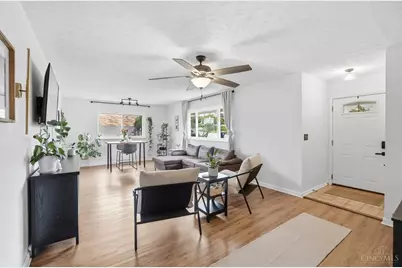 3916 Ridgecombe Drive, Green Township, OH 45248 - Photo 9